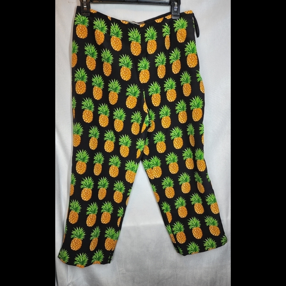 Maggie London 100% silk pants